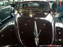 Salón Retromobile FMAAC México 2015 - Lincoln Continental 1947