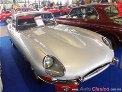 1964 Jaguar E type motor L6 4,200cc 179hp