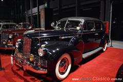 1942 Packard One Eighty, 8 cilindros en línea de 356ci con 165hp