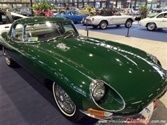 Salón Retromobile FMAAC México 2015 - Jaguar E Type Roadster 1965