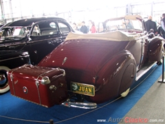 Salón Retromobile FMAAC México 2016 - 1939 Packard Convertible