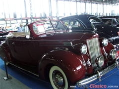 Salón Retromobile FMAAC México 2016 - 1939 Packard Convertible