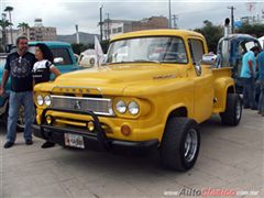 Desfile y Exposición de Autos Clásicos y Antiguos - Exhibición Parte II