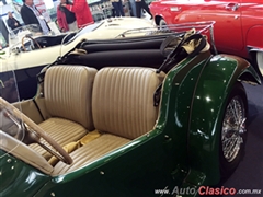 Salón Retromobile FMAAC México 2015 - MG TF 1955