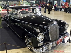 Salón Retromobile FMAAC México 2015 - Mercedes Benz Limusina 300 1958