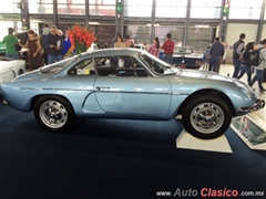 Salón Retromobile FMAAC México 2015 - Renault Dinalpin 1965