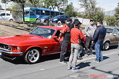 Desfile Monterrey Día Nacional del Auto Antiguo - Concentración del contingente - Parte 1