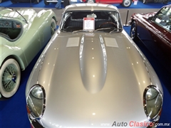 1964 Jaguar E type motor L6 4,200cc 179hp