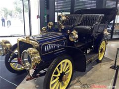 Salón Retromobile FMAAC México 2015 - Decauville 1904