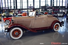 1932 Plymouth PB Motor 4L de 196ci 65hp