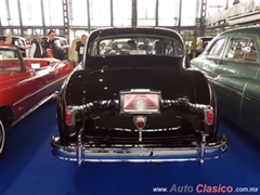 Salón Retromobile FMAAC México 2016 - 1949 Dodge Wayfarer