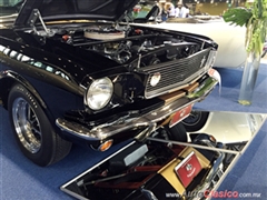 Salón Retromobile FMAAC México 2015 - Ford Mustang Shelby GT 350H 1966