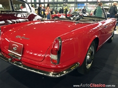 Salón Retromobile FMAAC México 2015 - Alfa Romeo Touring Spider 1960