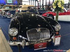 Salón Retromobile FMAAC México 2015 - MG A 1958