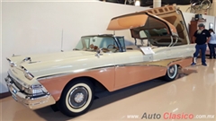 1958 Ford Fairlane 400 Skyliner Retractable Hardtop