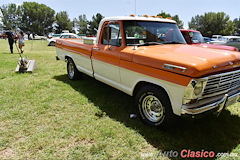 Ford Pickup