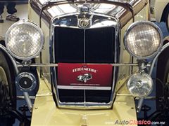 Salón Retromobile FMAAC México 2015 - MG model PA 1935