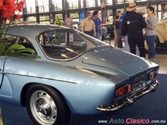 Salón Retromobile FMAAC México 2015 - Renault Dinalpin 1965