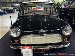 Salón Retromobile FMAAC México 2015 - Austin Mini Minor Saloon MKI 1959