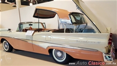 1958 Ford Fairlane 400 Skyliner Retractable Hardtop