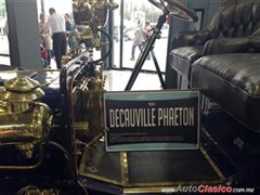 Salón Retromobile FMAAC México 2015 - Decauville 1904