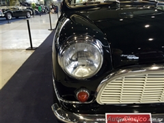 Salón Retromobile FMAAC México 2015 - Austin Mini Minor Saloon MKI 1959