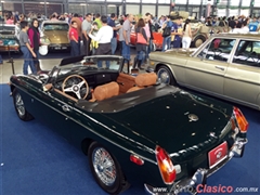 Salón Retromobile FMAAC México 2015 - MG B 1972