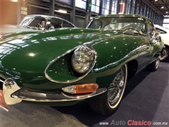 Salón Retromobile FMAAC México 2015 - Jaguar E Type Roadster 1965