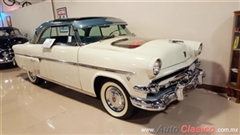 1954 Ford Crestline Skyliner