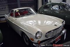 1971 Volvo P1800 4 cilindros en línea de 1986cc con 105hp