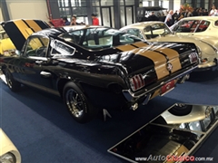 Salón Retromobile FMAAC México 2015 - Ford Mustang Shelby GT 350H 1966