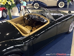 Salón Retromobile FMAAC México 2015 - MG A 1958