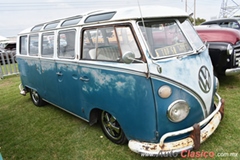 Volkswagen Type 2 (T1) 19-Ventanas