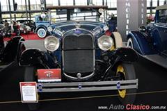 1930 Ford A Phaeton Deluxe 4 cilindros en línea de 40hp