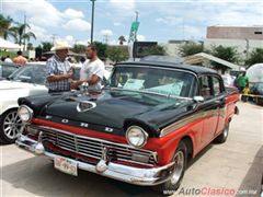 Desfile y Exposición de Autos Clásicos y Antiguos - Exhibición Parte III