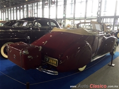 Salón Retromobile FMAAC México 2016 - 1939 Packard Convertible