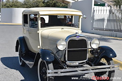 Desfile Monterrey Día Nacional del Auto Antiguo - Concentración del contingente - Parte 1