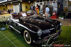 1959 Volkswagen Karmann Ghia. Motor Boxer 4 de 1,100cc que desarrolla 36hp