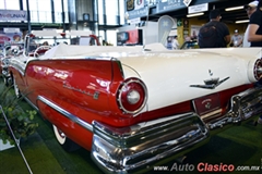 1957 Ford Fairlane 500. Motor V8 de 312ci que desarrolla 245hp