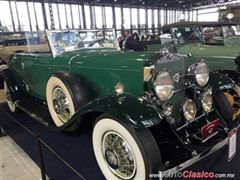 Salón Retromobile FMAAC México 2015 - Cadillac 1931 Oepra Seat Town Cabriolet