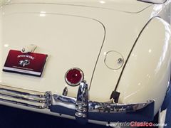 Salón Retromobile FMAAC México 2015 - Cord 812 Phaeton Sedan Supercharged 1937