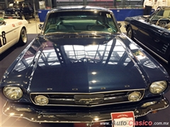 Salón Retromobile FMAAC México 2015 - Ford Mustang 2+2 1966