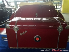 Salón Retromobile FMAAC México 2016 - 1939 Packard Convertible