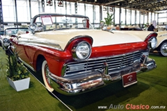 1957 Ford Fairlane 500. Motor V8 de 312ci que desarrolla 245hp