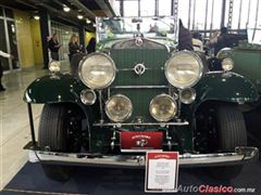 Salón Retromobile FMAAC México 2015 - Cadillac 1931 Oepra Seat Town Cabriolet