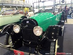 Salón Retromobile FMAAC México 2015 - Buick 45 1921