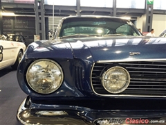 Salón Retromobile FMAAC México 2015 - Ford Mustang 2+2 1966