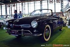 1959 Volkswagen Karmann Ghia. Motor Boxer 4 de 1,100cc que desarrolla 36hp