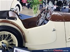 Salón Retromobile FMAAC México 2015 - MG model PA 1935