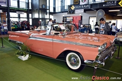 1959 Ford Fairlane Sunliner 500. Motor V8 de 332ci que desarrolla 225hp